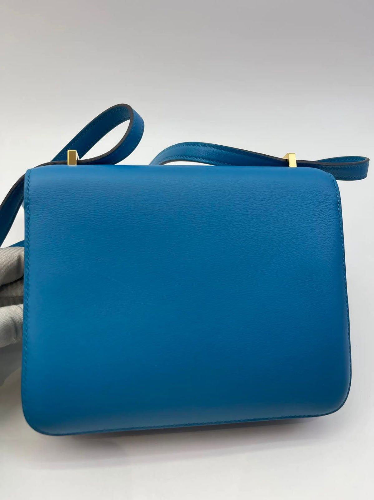 HERMES Constance 18 Mini, Bleu Zanzibar Evercolor, Gold Hardware, 2021 | Shop Authentique Lux