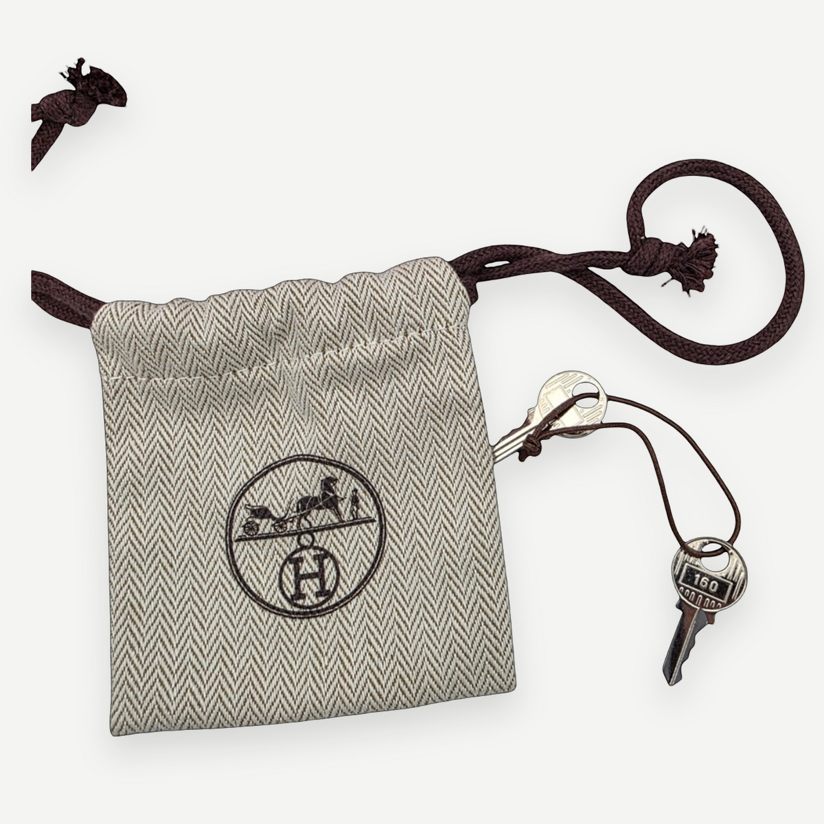 Hermès Mauve Sylvestre Clemence Picotin Lock 18 PM, Palladium Hardware, Full Set, U Stamp, 2022 | Shop Authentique Lux