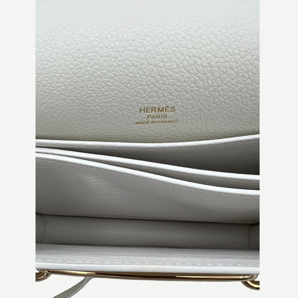 Hermès White Evercolor Roulis Mini 18 Bag, Permabrass Hardware, Z Stamp, 2021 | Shop Authentique Lux
