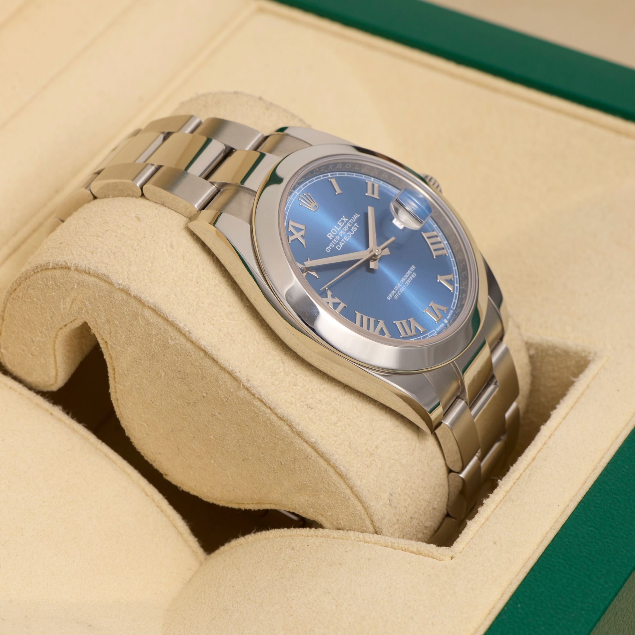 Rolex Datejust 41 126300, Oystersteel, Full Set, 2026 | Shop Authentique Lux