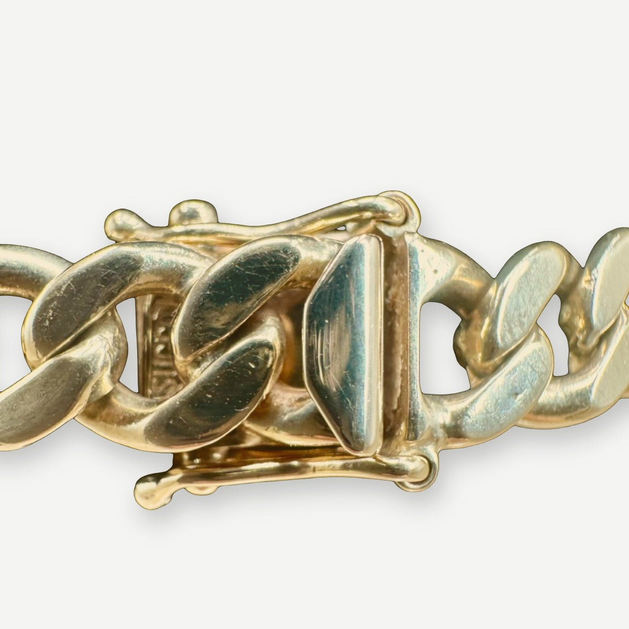 SUCCO Heavy Curb Link Necklace, 14K Yellow Gold, 15 in., 44.1g, Vintage