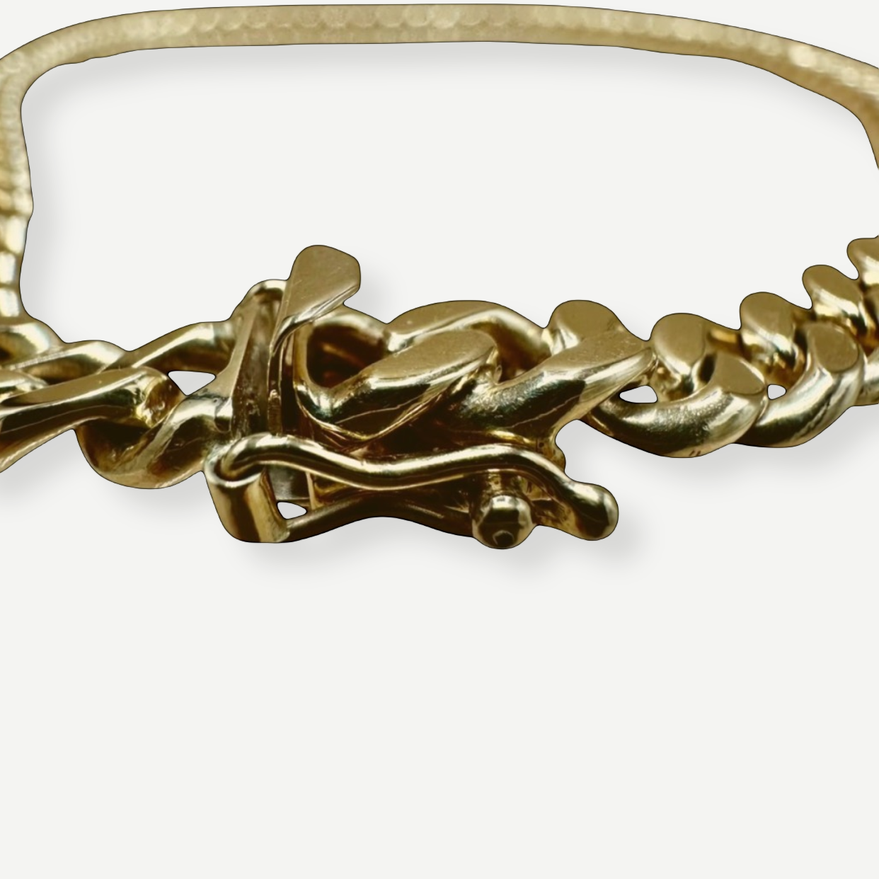 SUCCO Heavy Curb Link Necklace, 14K Yellow Gold, 15 in., 44.1g, Vintage