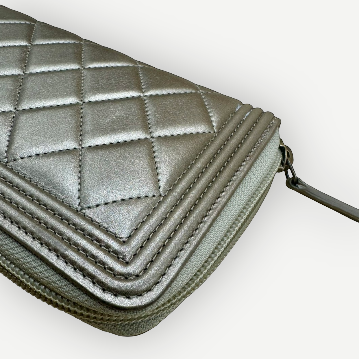 Chanel Boy Chevron Quilted Metallic Gold Leather Continental Wallet | Shop Authentique Lux