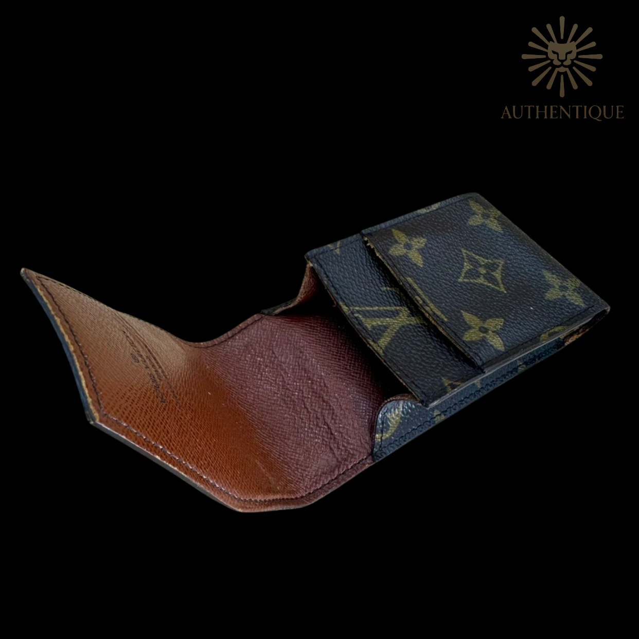 Louis Vuitton Monogram Etui Cigarette Case M63024 with tuck-in flap and cross-grain leather lining