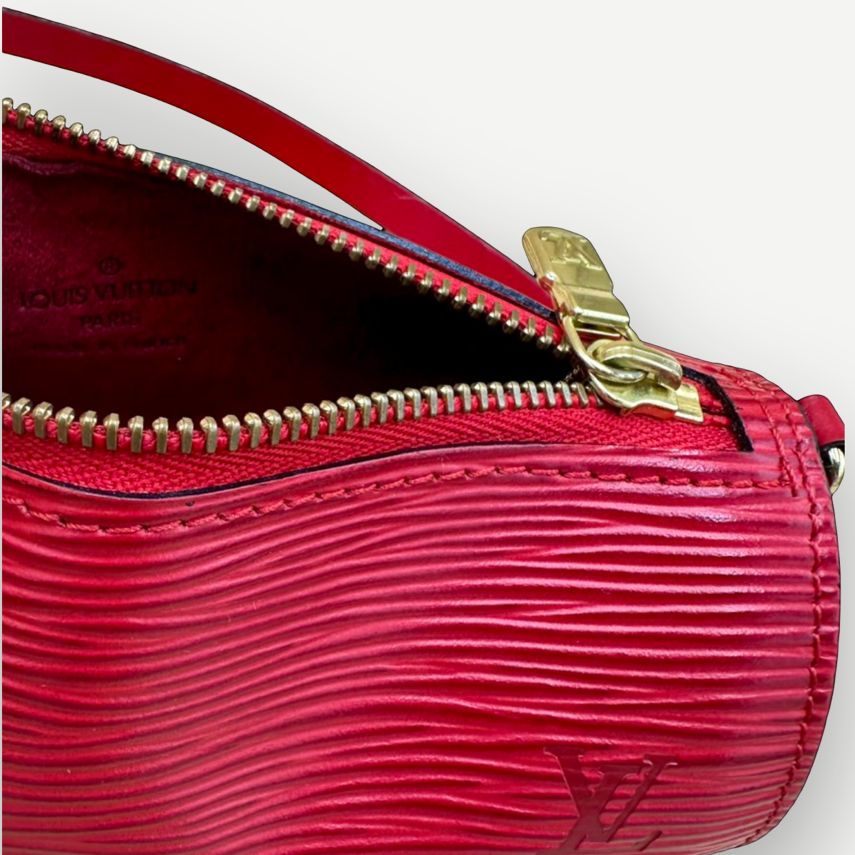 Louis Vuitton Papillon Pochette, Red Epi Leather, 2005 | Shop Authentique Lux