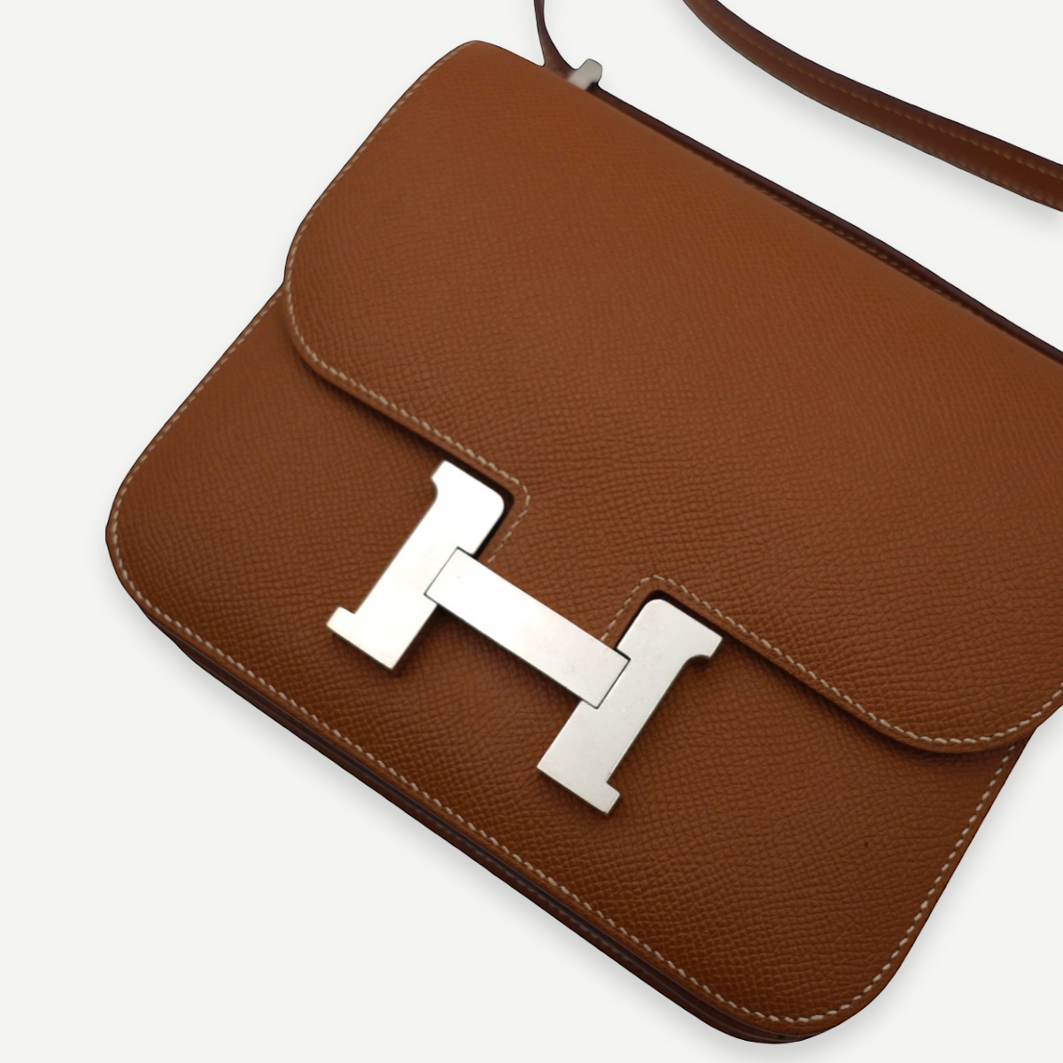 Hermès Constance 18 in Gold Epsom, Palladium Hardware, Full Set, Z Stamp, 2021 | Shop Authentique Lux