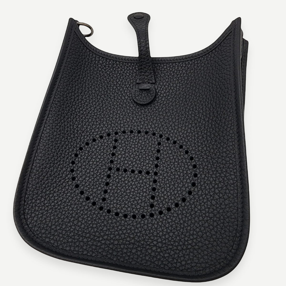 Hermès Evelyne 16 TPM in Noir Clemence Leather, Palladium Hardware, Full Set, G Stamp, 2026 | Shop Authentique Lux