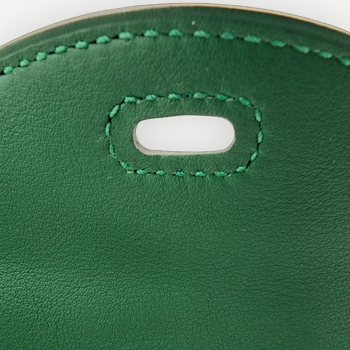 Hermès Vert Moyen Swift Mini Lindy II 20 Bag, Palladium Hardware, Full Set, K Stamp, 2025 | Shop Authentique Lux