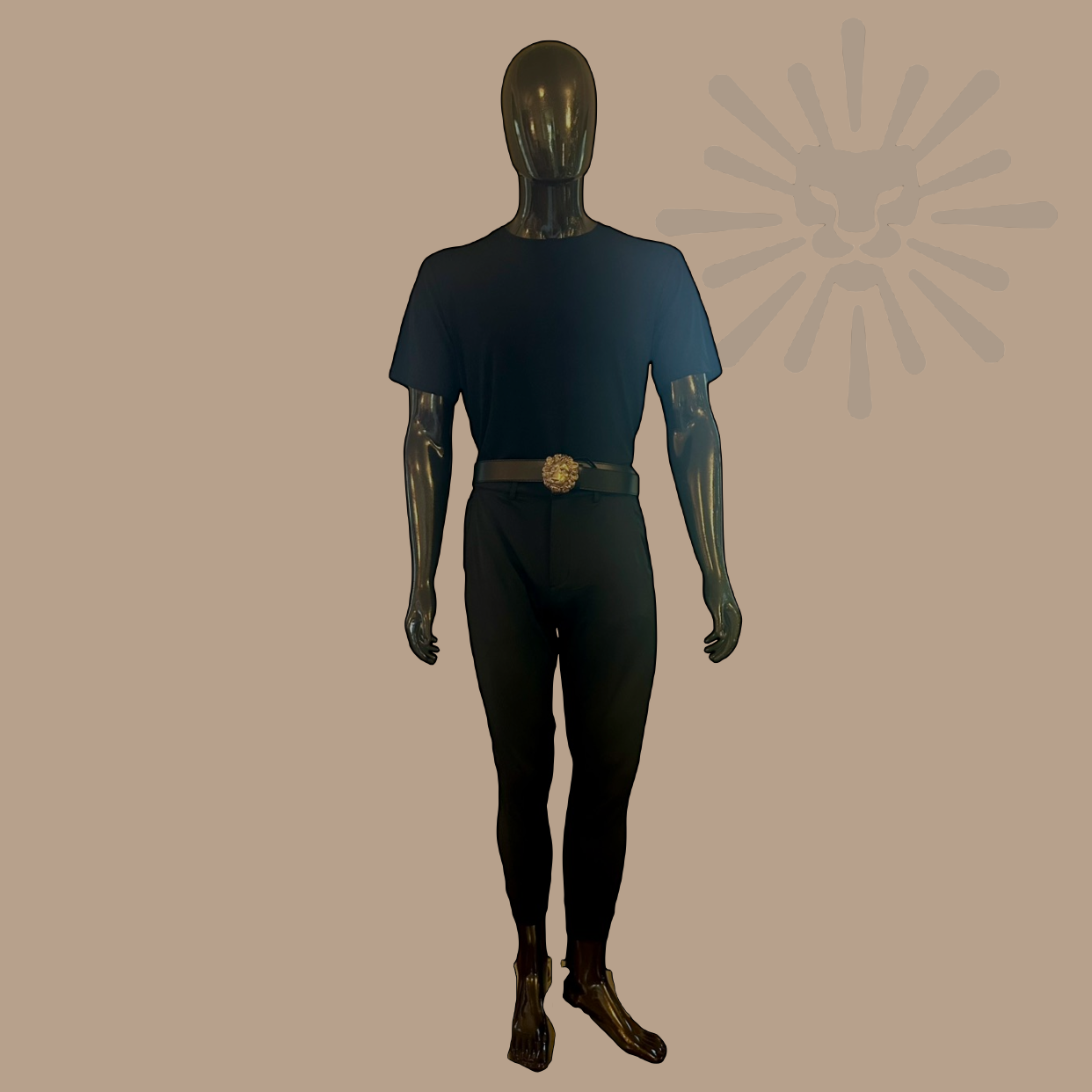 Gucci Lion Buckle, Black Leather Belt- Authentique Luxury