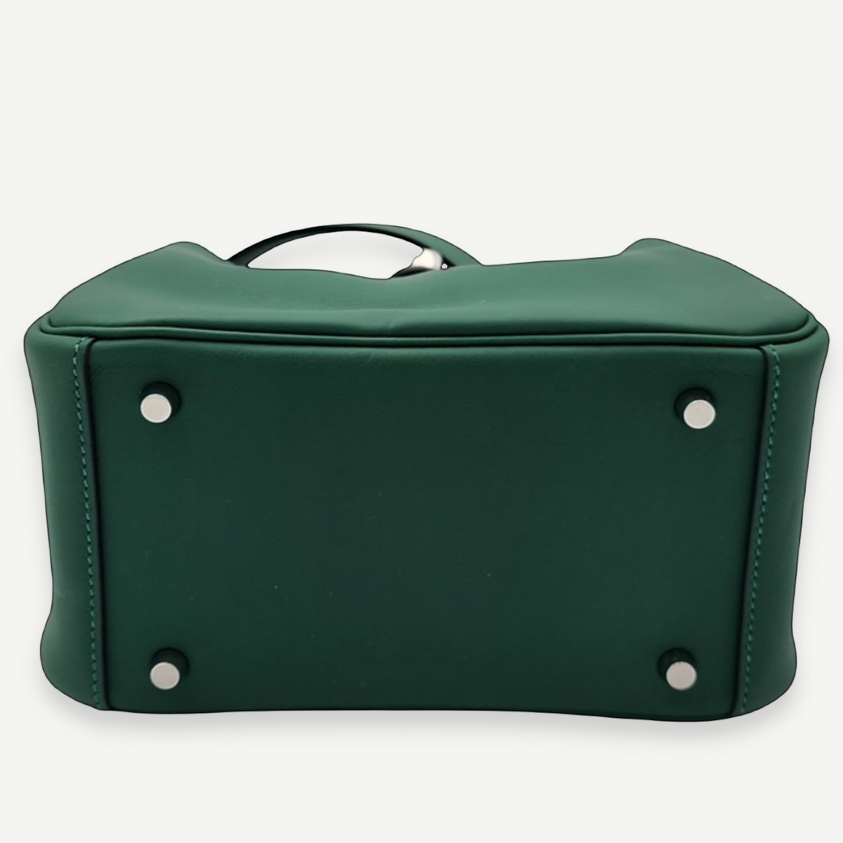 Hermès Vert Moyen Swift Mini Lindy II 20 Bag, Palladium Hardware, Full Set, K Stamp, 2025 | Shop Authentique Lux