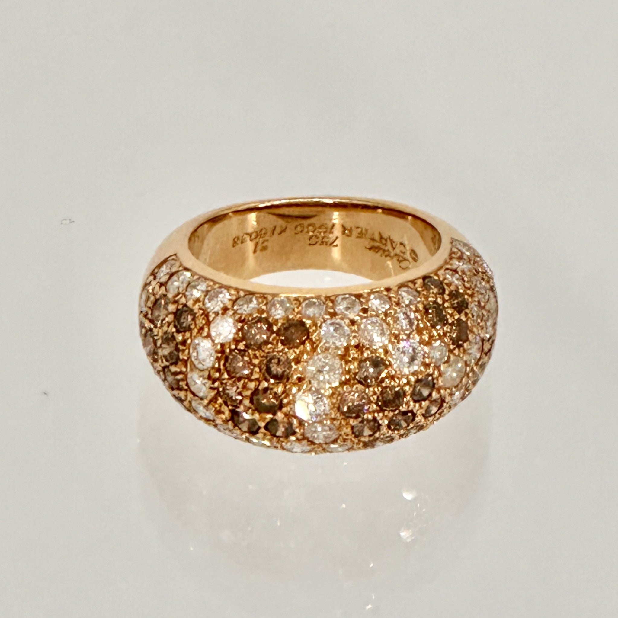 “Cartier Bombay Ring 18K yellow gold size 6 Cartier 52 pre-owned with original box”
“Authentique Luxury Cartier Bombay ring certified 18K yellow gold size 6”