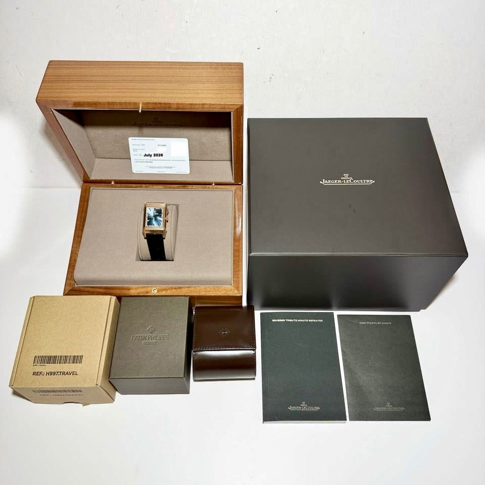 Jaeger-LeCoultre Reverso Q7122480 styled wrist view | Shop Authentique Lux