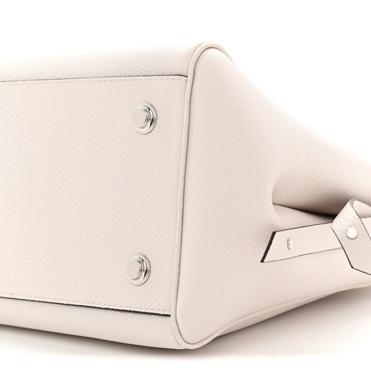 Louis Vuitton Milla MM Craie Veau Nuage leather front view | Shop Authentique Lux