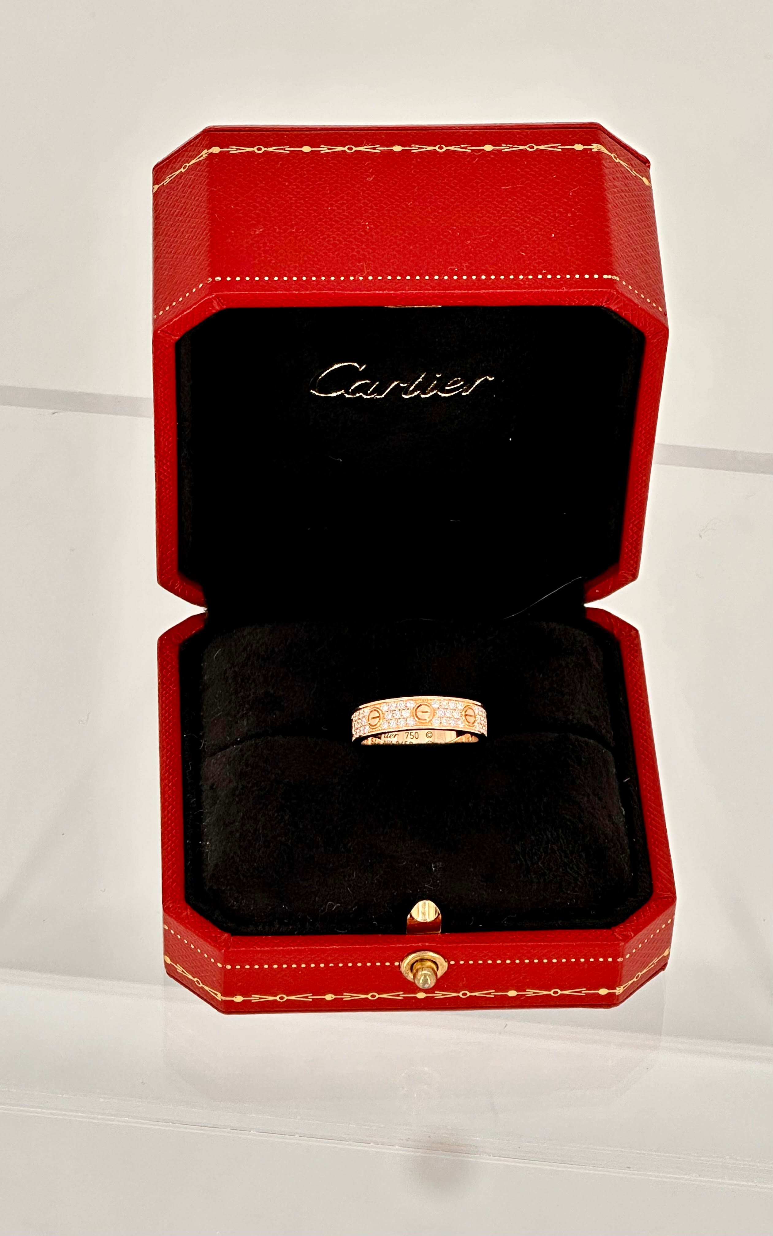 “Cartier Pavé Diamond Love Ring 18K rose gold size 54 US 6.75 like new with original box”
“Authentique Luxury certified Cartier pavé diamond ring rose gold immaculate condition”