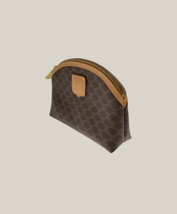 Celine leather cosmetic bag – vintage accessory in excellent condition – Authentique Luxury