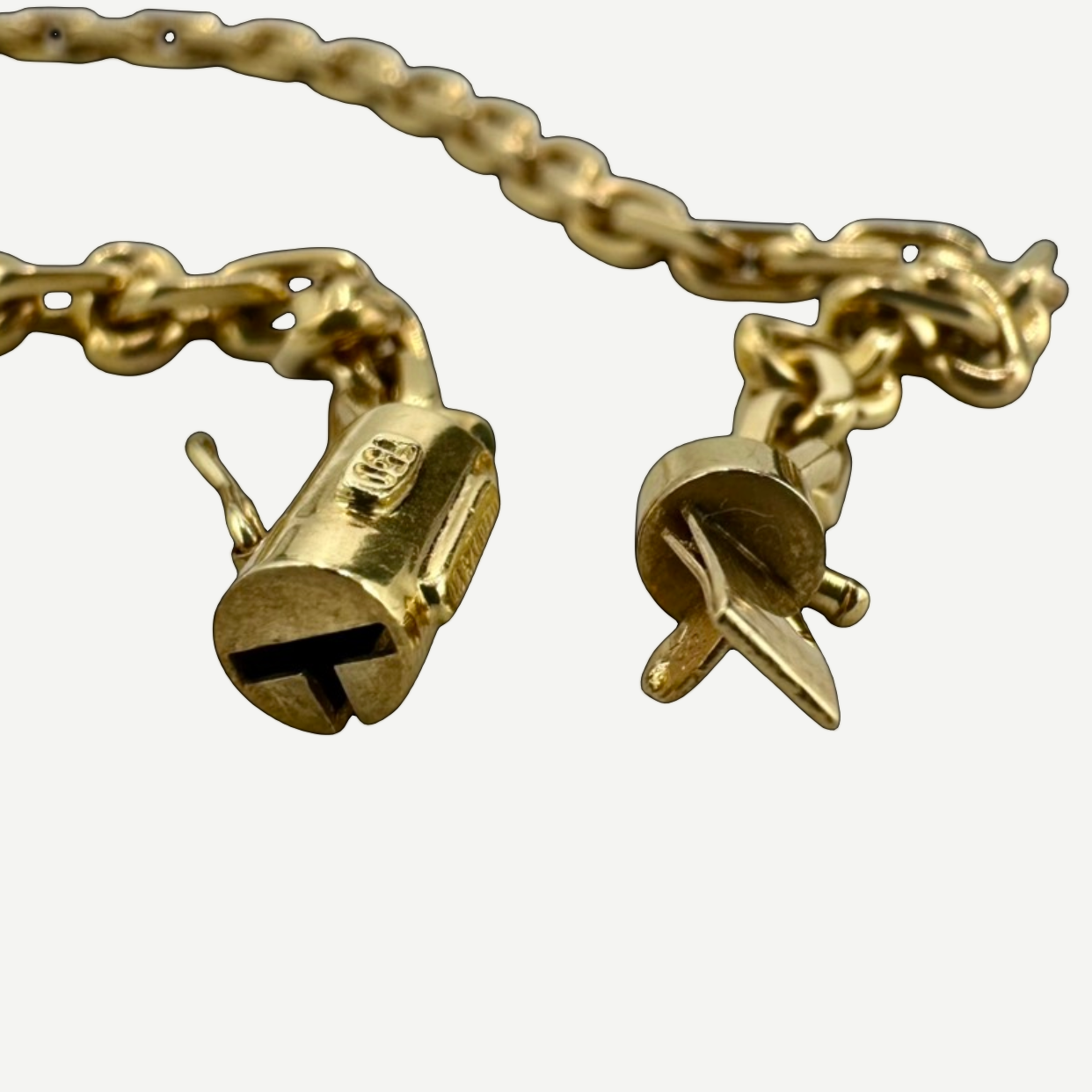 Tiffany & Co. Vintage Solid 18K Yellow Gold Heavy Cable Link Chain Necklace, 31g., 18 in. | Shop Authentique Lux