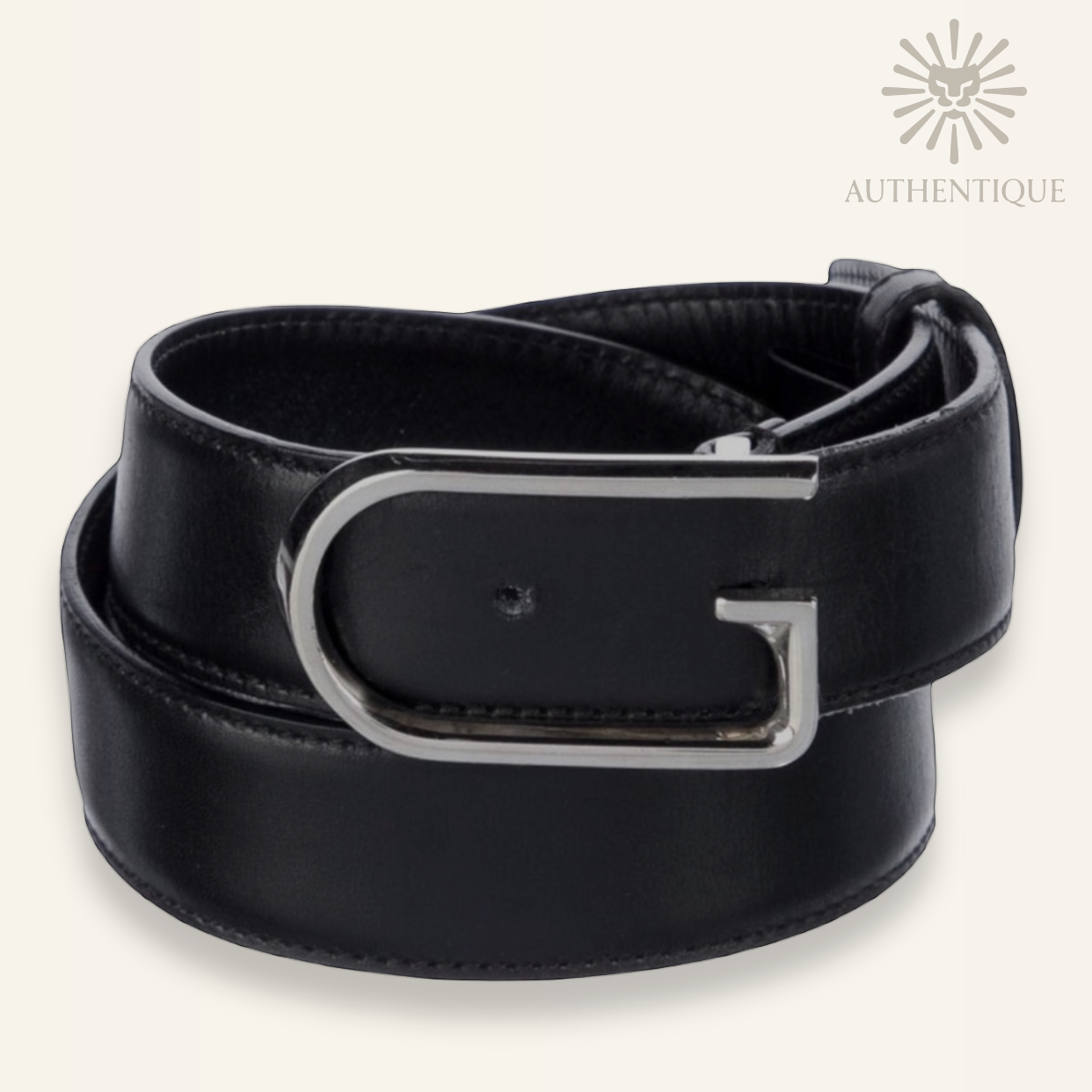 Gucci Ref. 277380 Skinny Black Leather Belt | Silver G Buckle | Size 80/32 I Authentique Lux