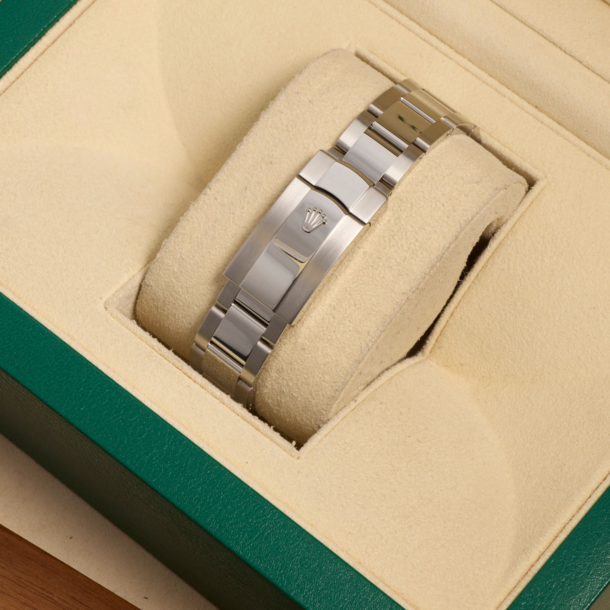 Rolex Datejust 41 126300, Oystersteel, Full Set, 2026 | Shop Authentique Lux