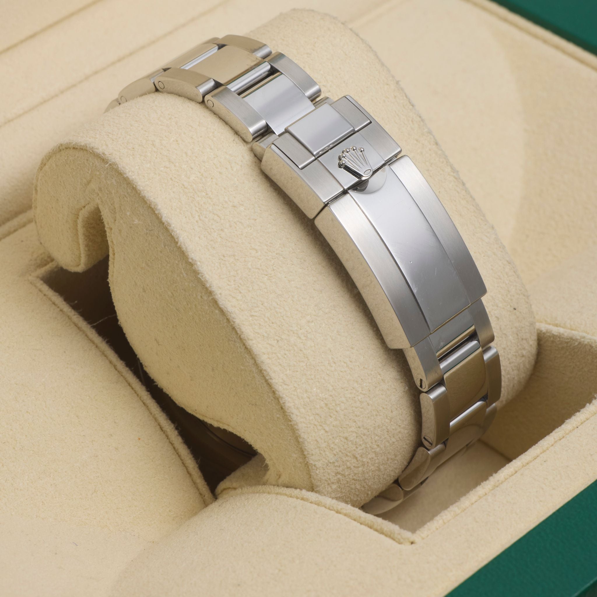Rolex Yacht-Master 40 126622, Rolesium, Full Set, 2026 | Shop Authentique Lux