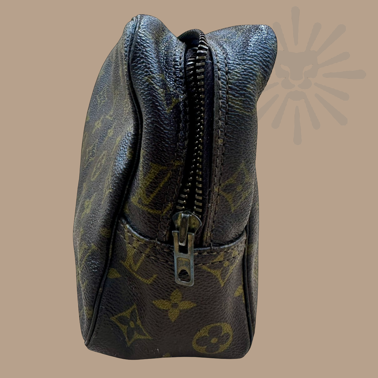 Louis Vuitton Monogram Trousse Toilette 28 - Authentique Luxury | 100% Authentic Louis Vuitton Bag