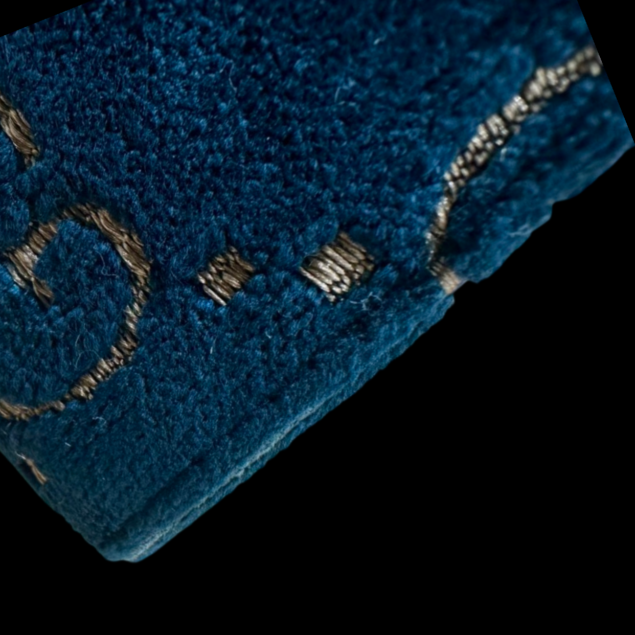 Corner of Gucci Dionysus Mini Chain Wallet in Navy Blue Velvet Crystal GG – Available at Authentique Lux