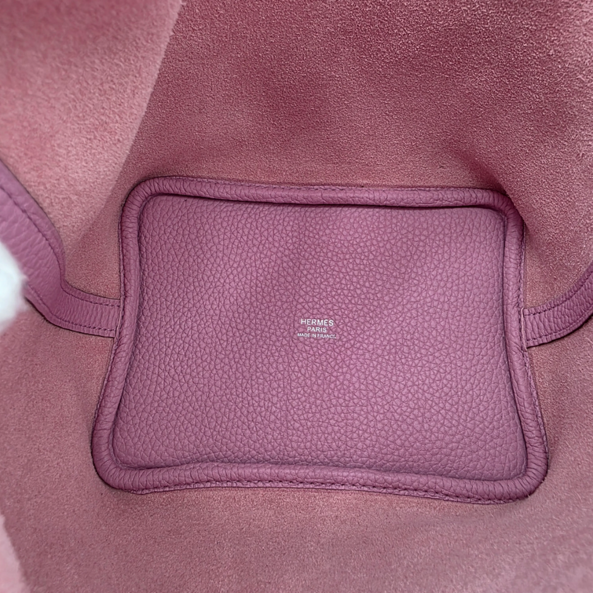 Hermès Mauve Sylvestre Clemence Picotin Lock 18 PM, Palladium Hardware, Full Set, U Stamp, 2022 | Shop Authentique Lux