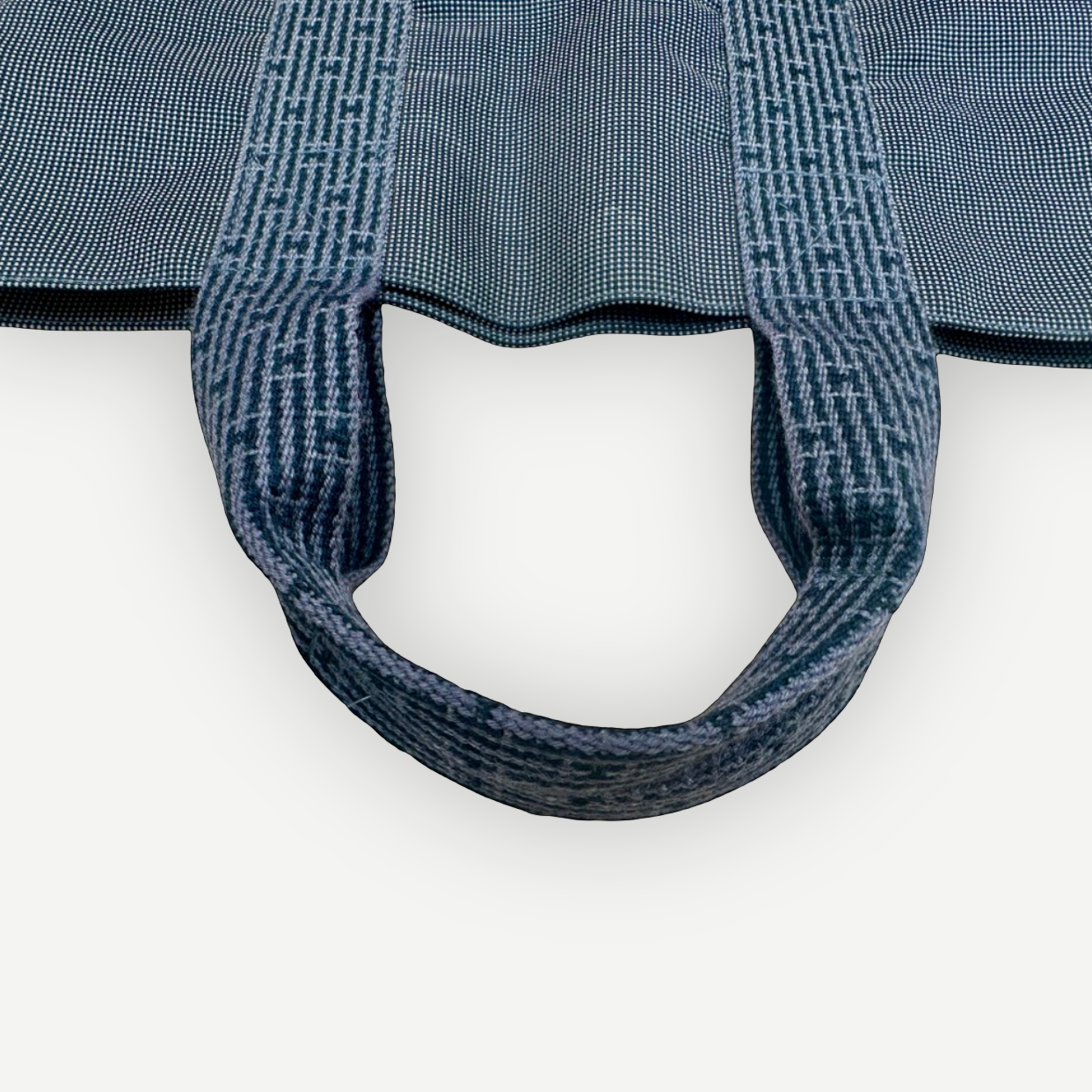 Hermès Herline Cabas MM Canvas Tote Bag, Gray | Shop Authentique Lux