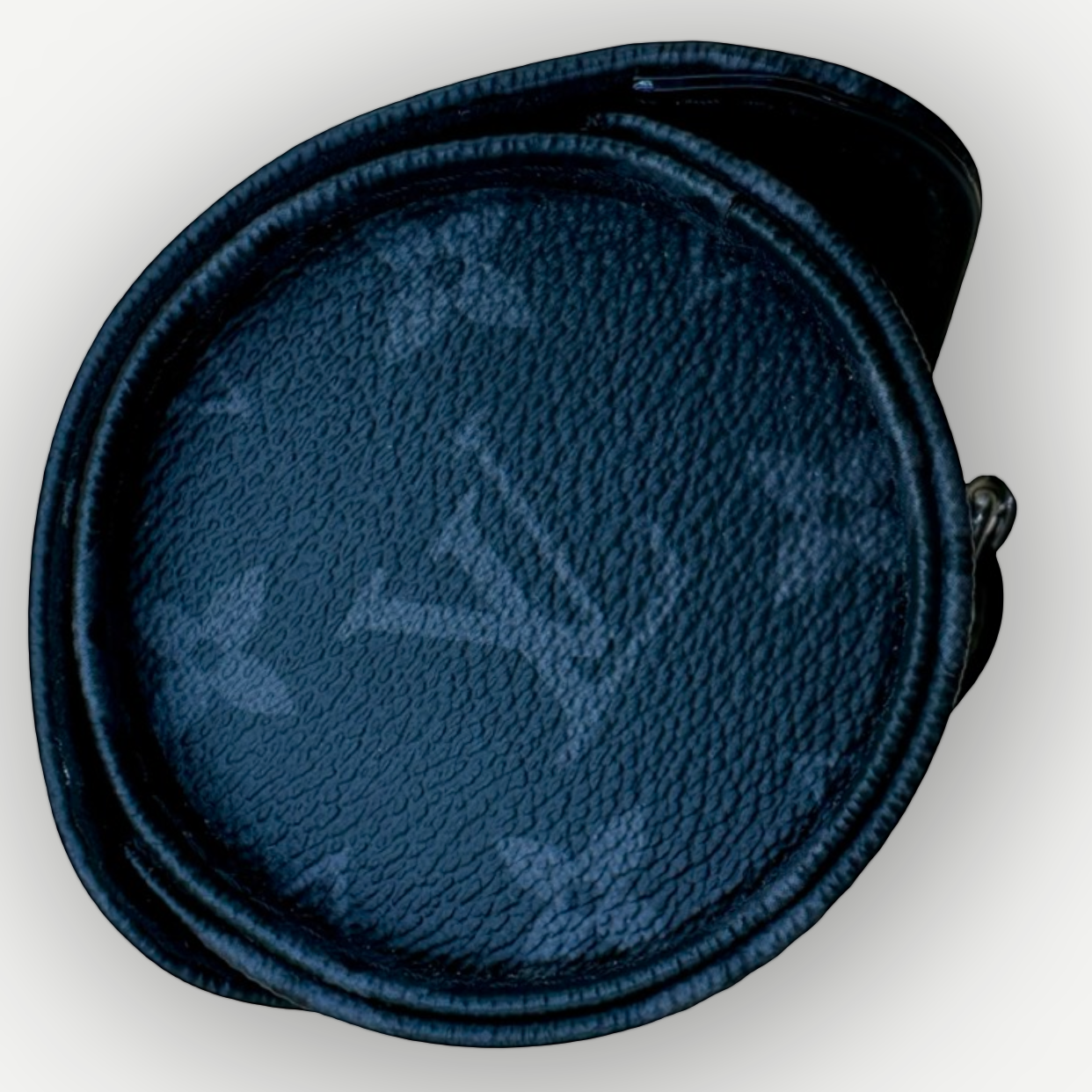 Louis Vuitton Étui 3 Montres Watch Case, Monogram Eclipse Canvas | Shop Authentique Lux