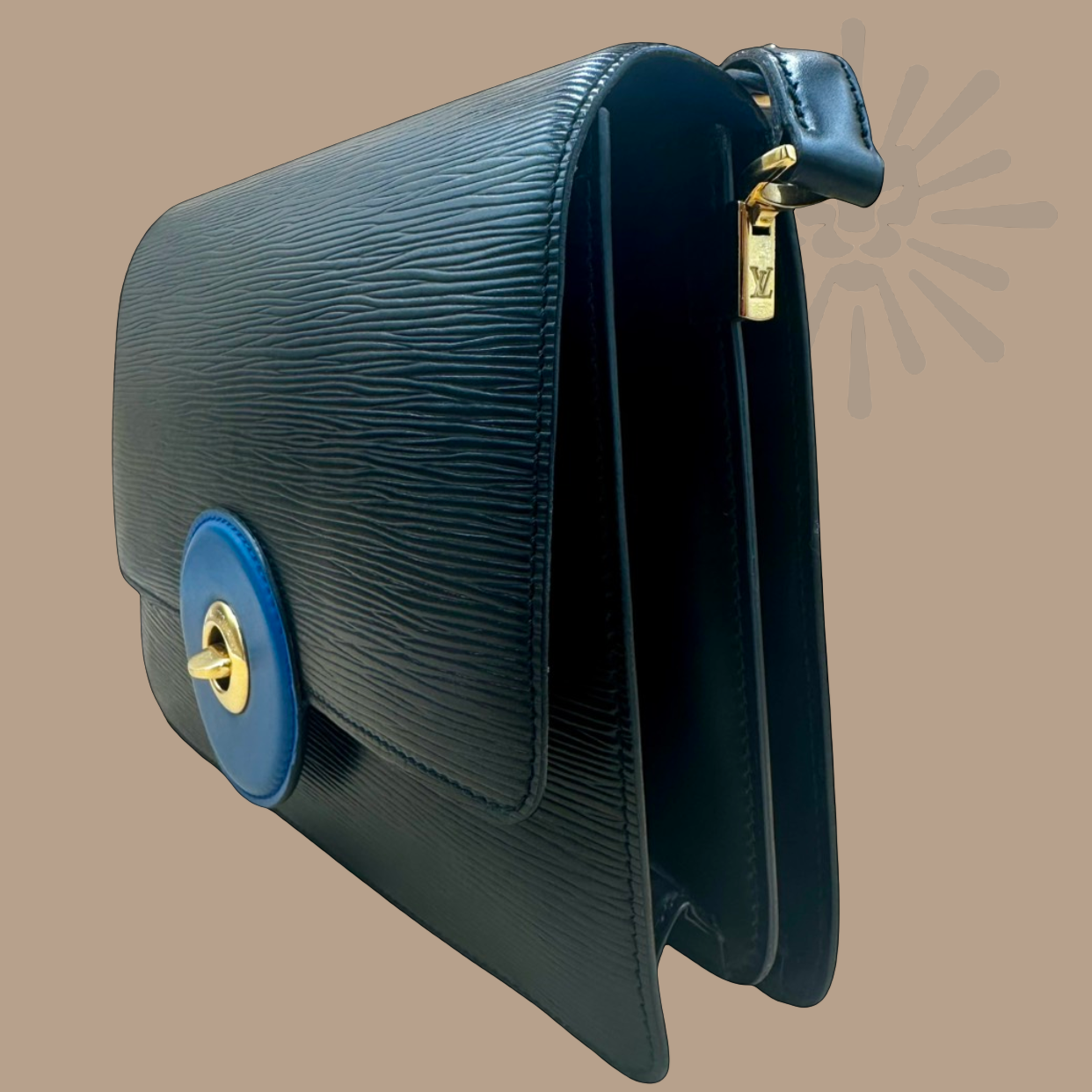 Louis Vuitton Epi Leather Friedland, Vintage - Authentique Luxury | 100% Authentic Louis Vuitton Bag