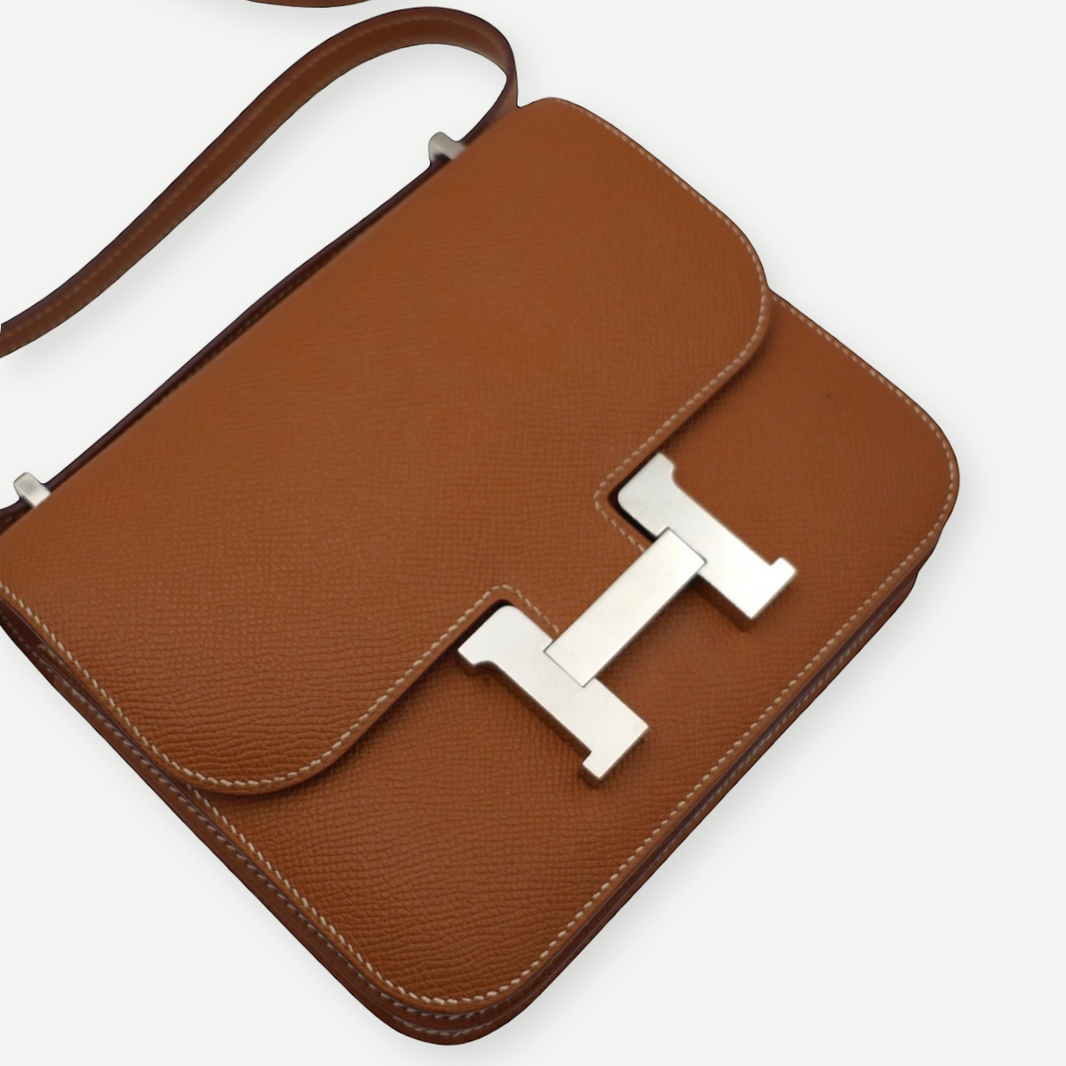 Hermès Constance 18 in Gold Epsom, Palladium Hardware, Full Set, Z Stamp, 2021 | Shop Authentique Lux