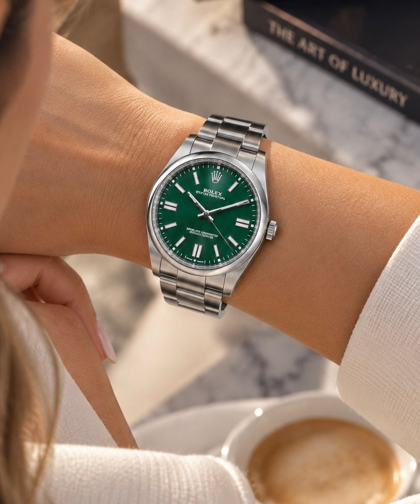 Rolex Oyster Perpetual 41 124300, Green Dial, Oystersteel, Full Set, 2026 | Shop Authentique Lux