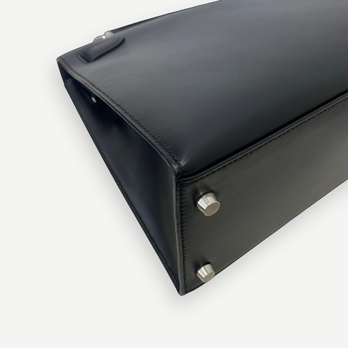 Hermès Kelly 28 Sellier, Noir Box Leather, PHW, Full Set, 2000 | Shop Authentique Lux