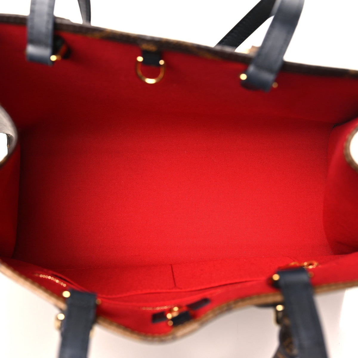 LOUIS VUITTON OnTheGo MM caramel Reverse canvas side with shoulder strap | Shop Authentique Lux